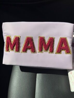 STUFFED!! Live In Style “MAMA” Pouch with Glitter Trim NWT